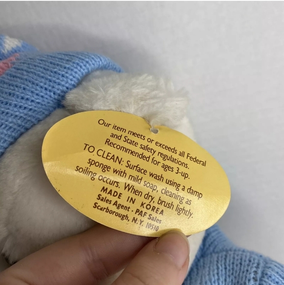 NWT Vintage Westcliff Collection Winter Hat Sweater White Bear Plush Stuffed Toy - Picture 4 of 6